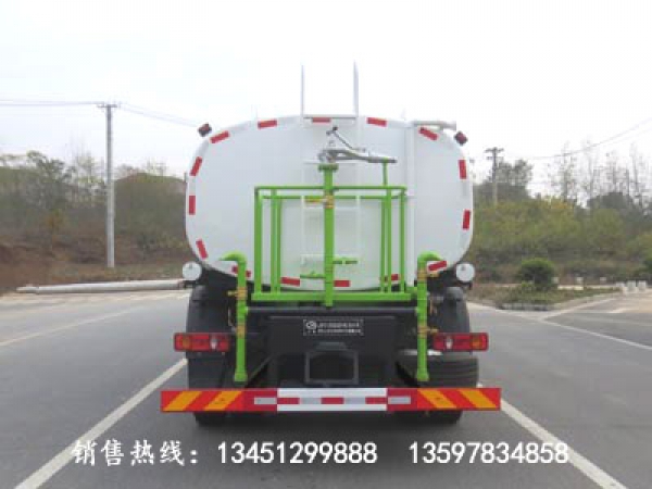 東風(fēng)天錦灑水車(國(guó)六)